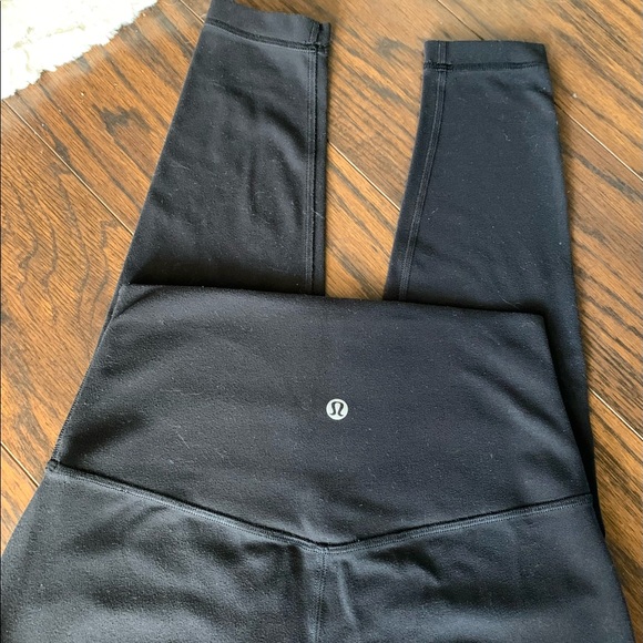 Lululemon Align High Rise Black 25” - Picture 1 of 2